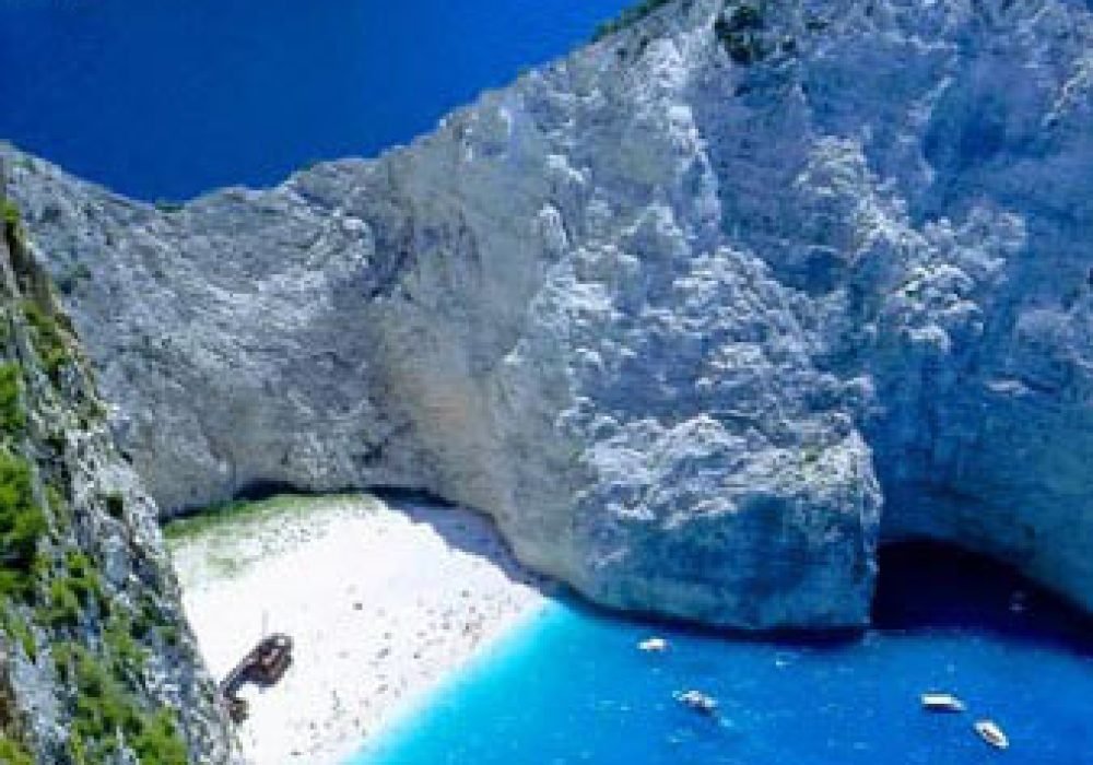 shipwreck-zakynthos